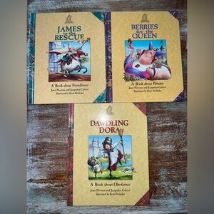 Castle Tales Chariot Books Lot Of 3 Hardbacks Dawdling Dora, Berries For Queen..